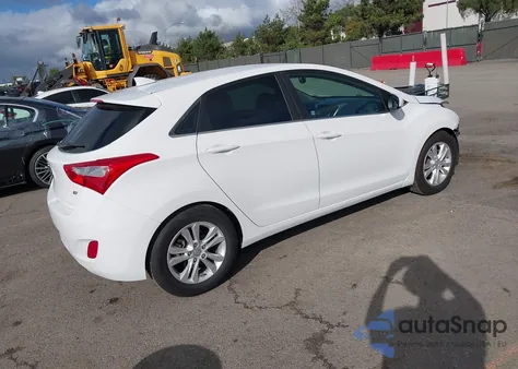2013 Hyundai Elantra Gt z USA, uszkodzony, nr VIN KMHD35LE0DU089074